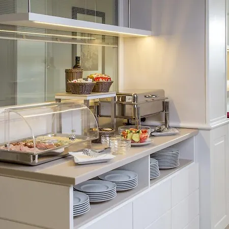 Princeps Boutique Отель 3*