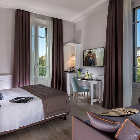 王子精品酒店 酒店